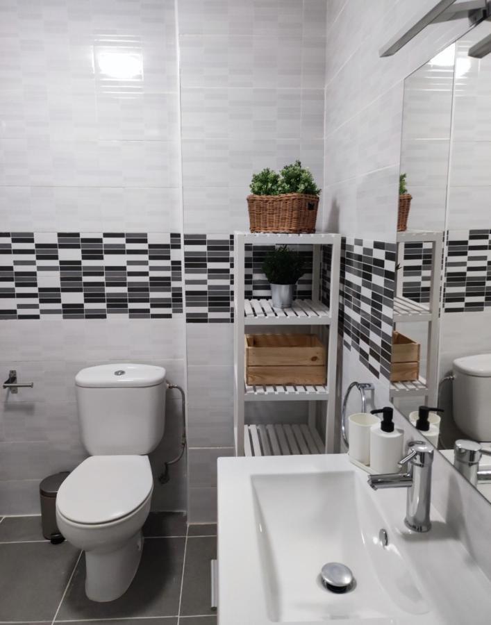 Apartmán Apartamento Omega Ll Torremolinos Exteriér fotografie